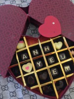 Hộp trái tim có cánh 20 viên